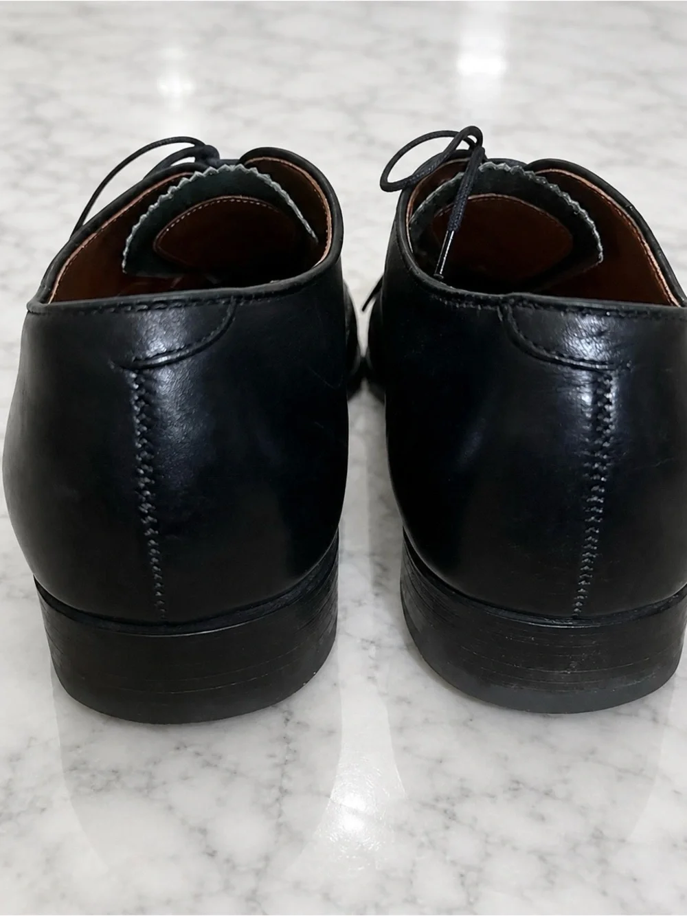 Alden’s Classic Black calfskin Cap-Toe Men's Dress Oxfords-size 10